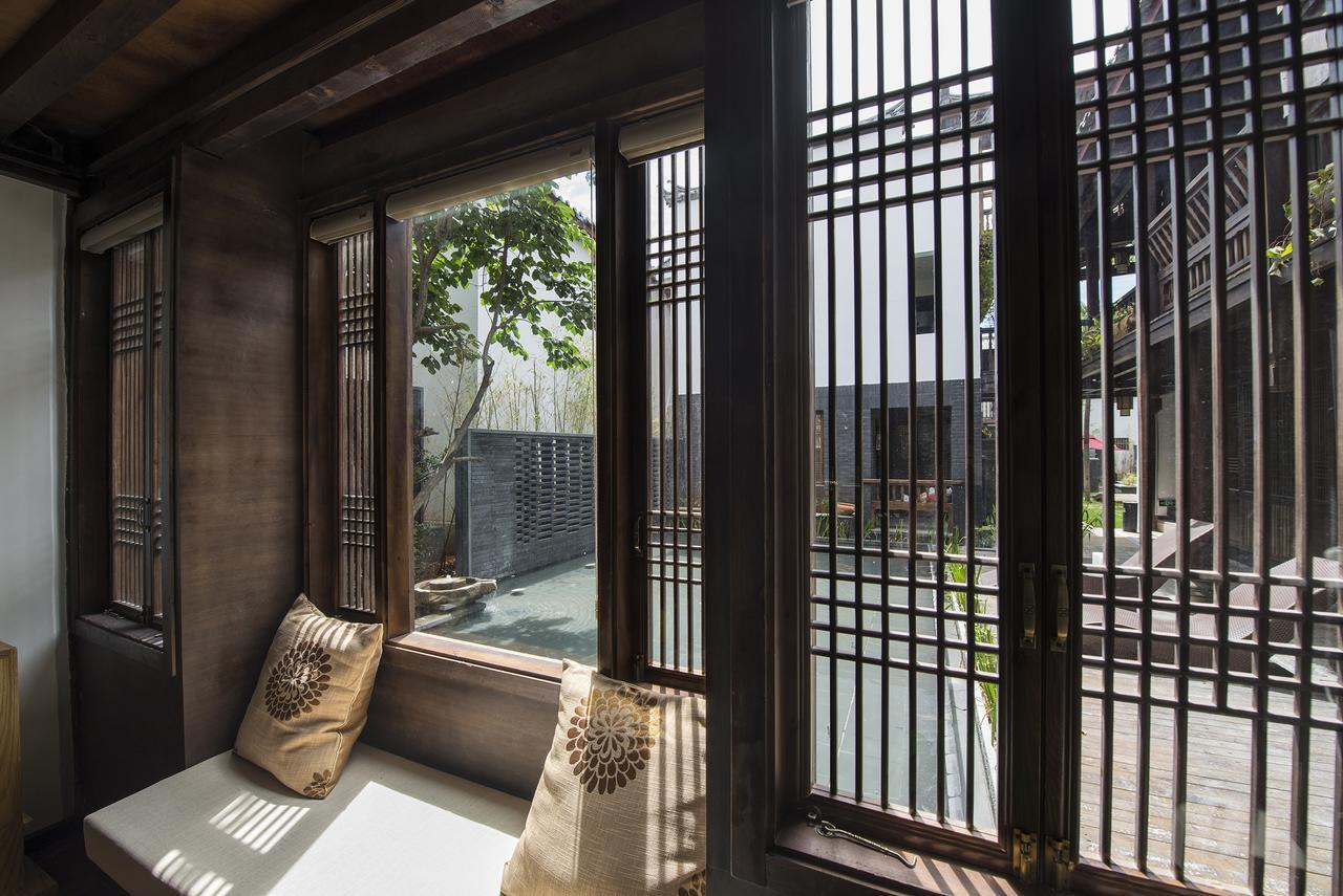 Lijiang Cheriton Hotel Экстерьер фото