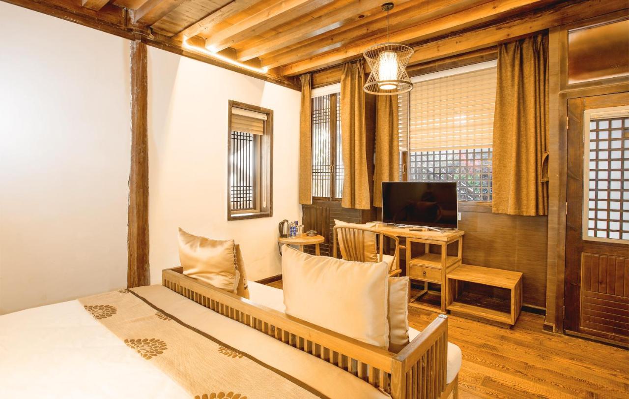 Lijiang Cheriton Hotel Экстерьер фото